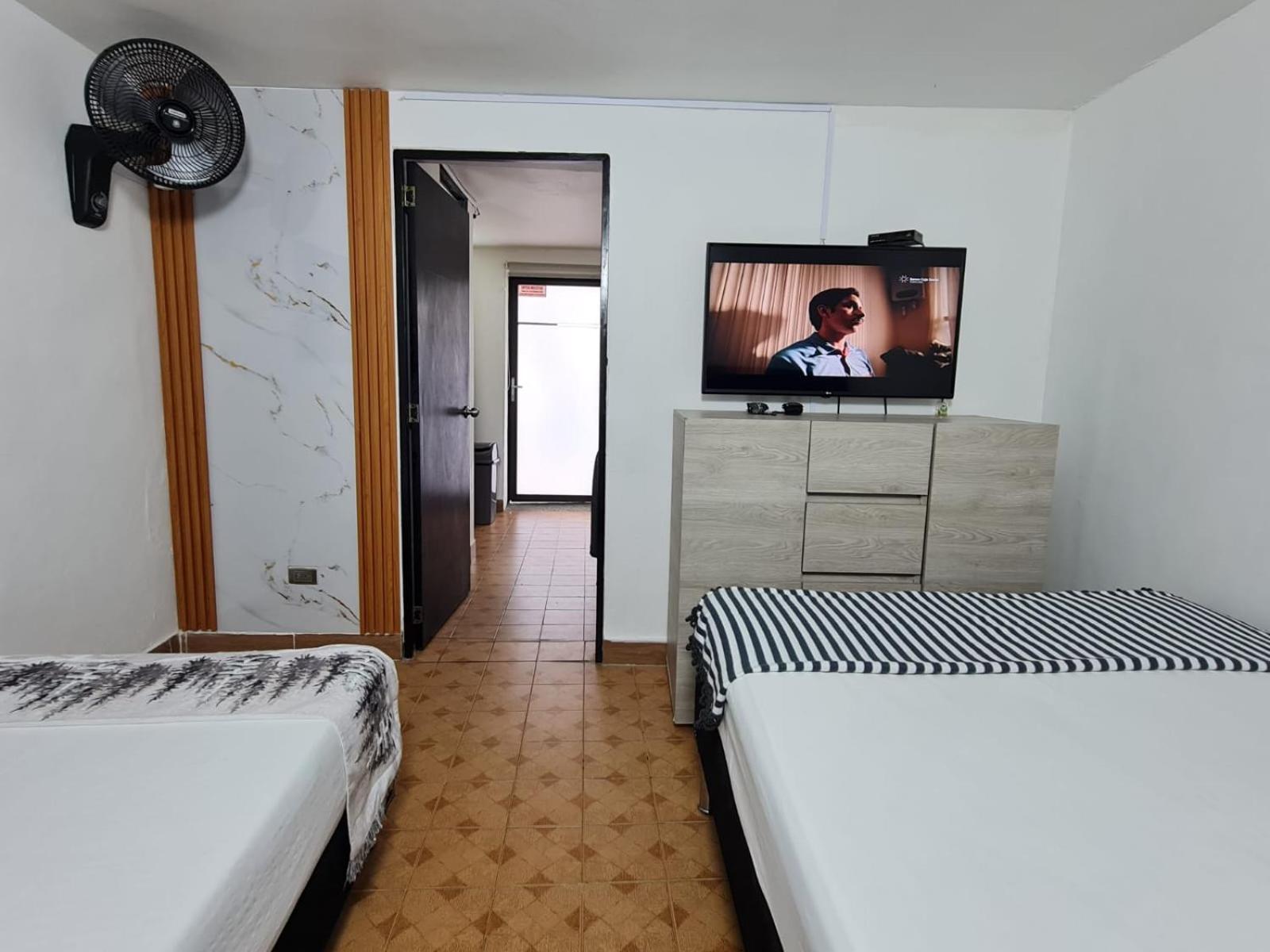 New Cozy Apartment In The Poblado, San Lucas Μεντεγίν Εξωτερικό φωτογραφία